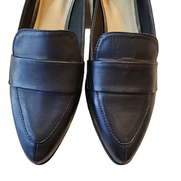 ♡Bar III Involvel Women's Black Leather Pointy Toe Loafers w/Silver Accent 9.5M - Picture 2 of 10